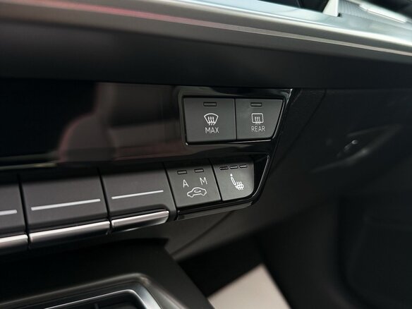 2022 Audi A3 35 TFSI Long IV (8Y), белый, 2350000 рублей - вид 6