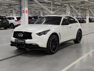 2013 Infiniti QX70, белый, 1980000 рублей, вид 1