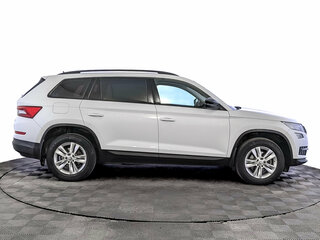 2018 Skoda Kodiaq I, белый, 2115000 рублей, вид 4