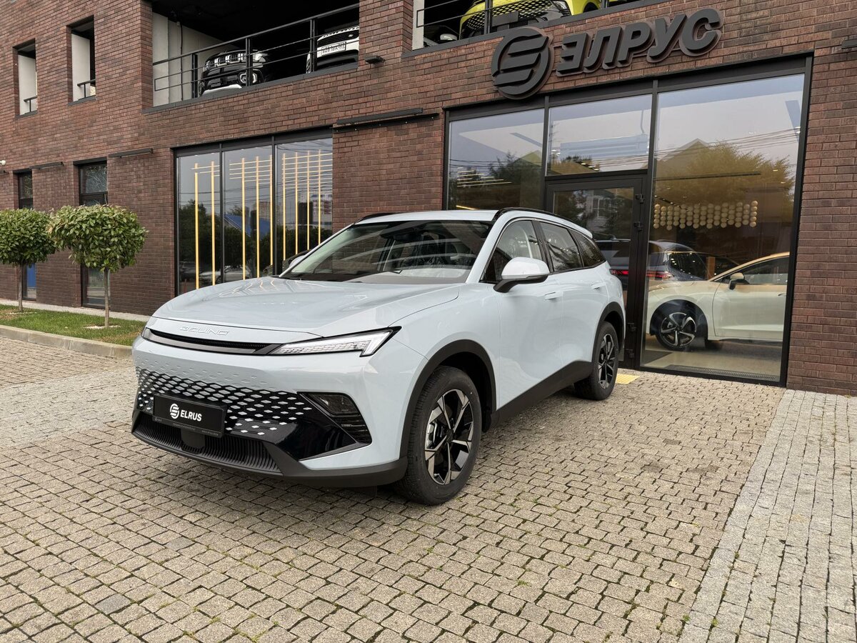 Открыть фотографии: BAIC X55