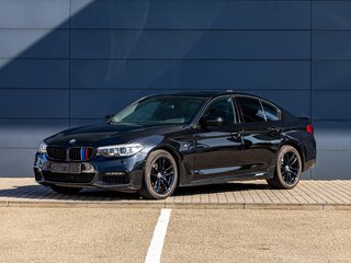 2018 BMW 5 серии 520d xDrive VII (G30/G31/G38), чёрный, 2995000 рублей, вид 1
