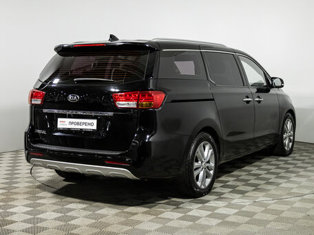 2017 Kia Carnival III, чёрный, 2269585 рублей, вид 5