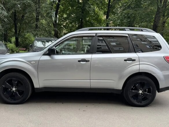 2011 Subaru Forester III Рестайлинг, серебристый, 1050000 рублей - вид 6