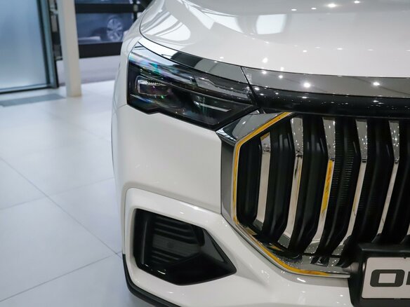 2026 Geely Okavango I Рестайлинг, белый, 4090000 рублей - вид 5