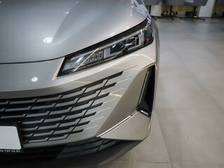 2023 Changan Lamore, серый, 2854000 рублей, вид 5
