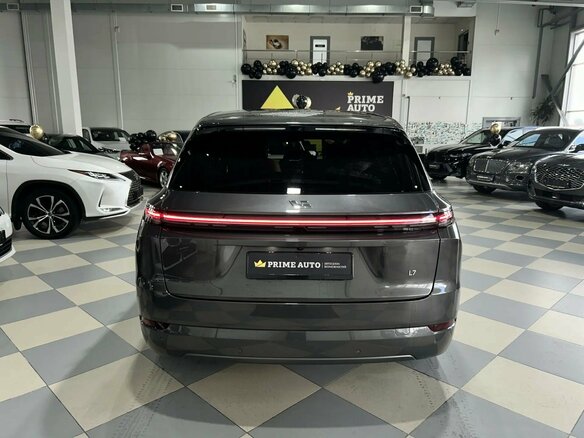 2024 Li Auto (Lixiang) L7 52.3 kWh I Рестайлинг, серый - вид 4