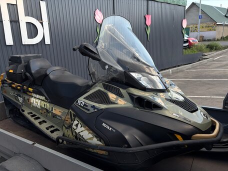 2016 BRP Lynx 69 Yeti Army, зелёный, 1475000 рублей, вид 1