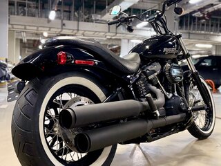 2019 Harley-Davidson Street Bob, чёрный, 1170000 рублей, вид 5