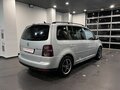 2010 Volkswagen Touran I Рестайлинг, серебристый - вид 2