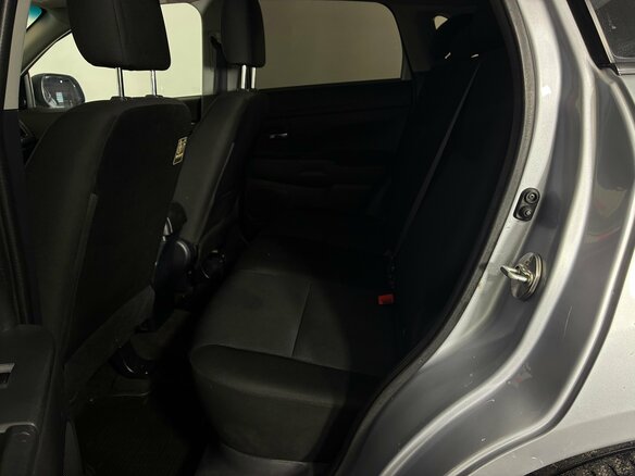 2012 Mitsubishi ASX I, серебристый, 696000 рублей - вид 16