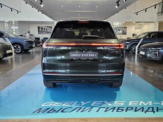 2026 Geely EX5 Гибрид EM-i, зелёный, 3939215 рублей, вид 5