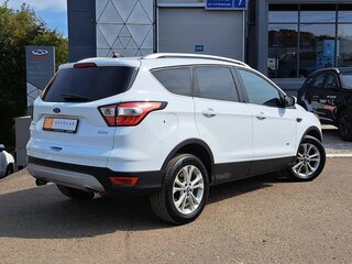2016 Ford Kuga II Рестайлинг, белый, 1320000 рублей, вид 3