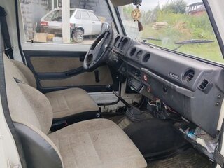 1987 Suzuki Samurai, белый, 300000 рублей, вид 5