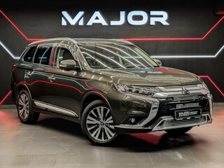 2019 Mitsubishi Outlander III Рестайлинг 3, коричневый, 2050000 рублей, вид 3