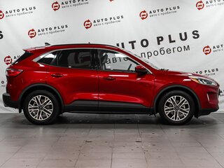 2020 Ford Escape IV, красный, 1869000 рублей, вид 5