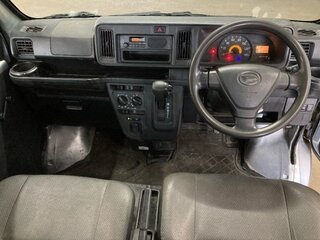 2019 Daihatsu Hijet X, серебристый, 532000 рублей, вид 3