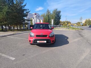 2013 Kia Soul I Рестайлинг, красный, 850000 рублей, вид 2