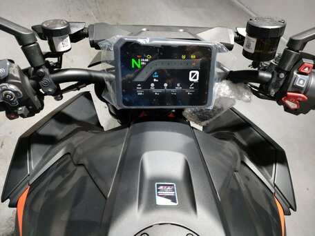2024 KTM 1390 Super Duke R Evo, чёрный, 2100000 рублей, вид 5