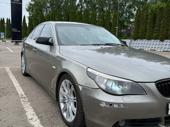 2004 BMW 5 серии 525i V (E60/E61), зелёный, 700000 рублей - вид 1