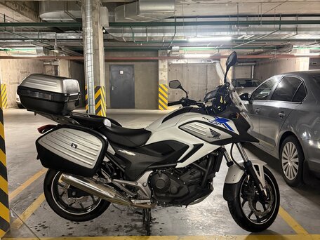 2015 Honda NC 750X, белый, 550000 рублей, вид 1