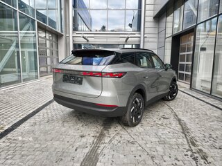 2026 Omoda C7, серебристый, 3099000 рублей, вид 5
