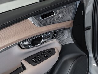 2026 Volvo XC90 B5 II Рестайлинг 2, серый, 13500000 рублей, вид 5