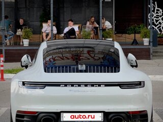 2021 Porsche 911 Carrera 4S VIII (992), белый, 14200000 рублей, вид 3