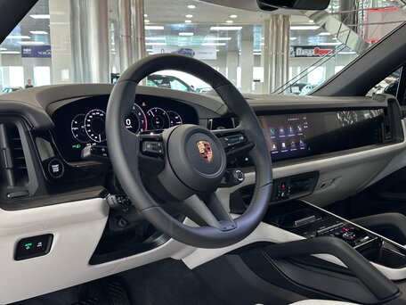 2026 Porsche Cayenne Coupé III Рестайлинг, чёрный, 17450000 рублей, вид 5