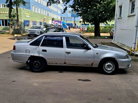 2010 Daewoo Nexia I Рестайлинг, серебристый, 160000 рублей, вид 3