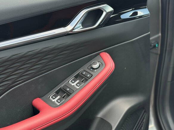 2026 Geely Coolray I Рестайлинг 2, белый, 2964990 рублей - вид 12