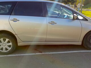 2007 Mitsubishi Grandis I, серебристый, 650000 рублей, вид 3