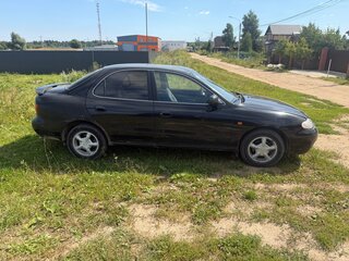 1996 Hyundai Lantra II, чёрный, 160000 рублей, вид 4