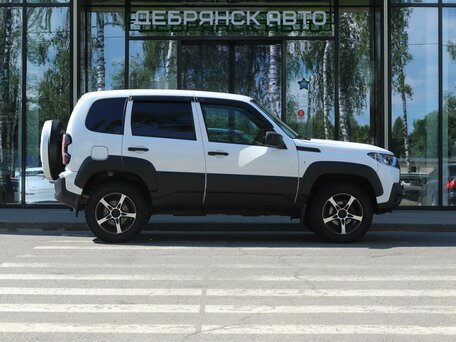 2023 Lada (ВАЗ) Niva Travel I, белый, 970000 рублей, вид 4