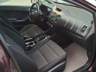 2017 Kia Cerato III Рестайлинг (Classic), белый, 1150000 рублей, вид 5