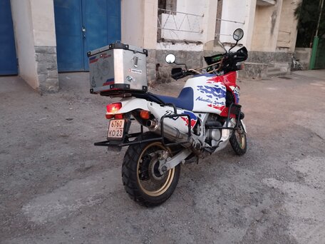 1995 Honda XRV 750 Africa Twin, белый, 365000 рублей, вид 3