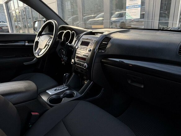 2009 Kia Sorento II, серый - вид 13