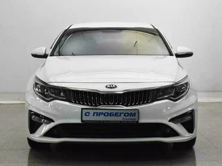 2019 Kia Optima IV Рестайлинг, белый, 1760000 рублей, вид 2