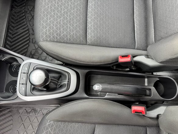 2017 Kia Picanto III, жёлтый - вид 22