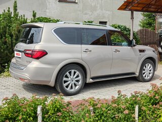 2019 Infiniti QX80 I Рестайлинг 2, бежевый, 3470000 рублей, вид 3