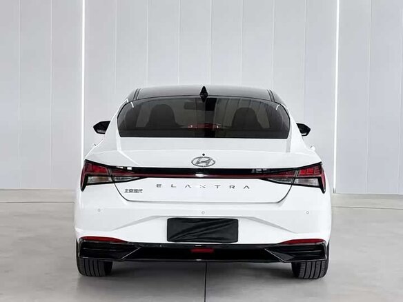 2022 Hyundai Elantra VII (CN7), белый - вид 5