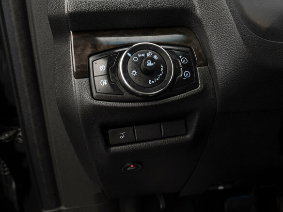 2013 Ford Explorer V, чёрный - вид 20