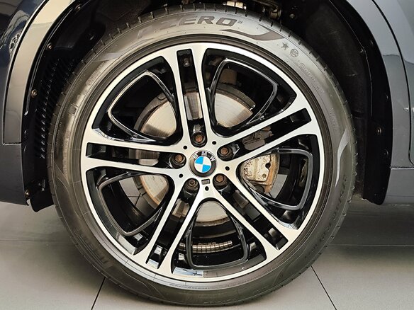 2017 BMW X6 40d II (F16), чёрный, 4299000 рублей - вид 35