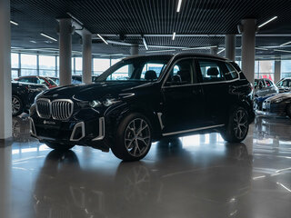 2024 BMW X5 Long 30Li IV (G05/G18) Рестайлинг, чёрный, 8950000 рублей, вид 1