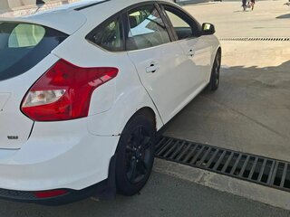 2011 Ford Focus III, белый, 550000 рублей, вид 4