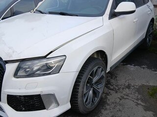 2011 Audi Q5 8tiptronic I (8R), белый, 886900 рублей, вид 2