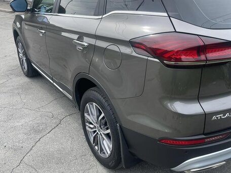 2023 Geely Atlas Pro, серый, 1850000 рублей, вид 5