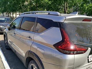 2022 Mitsubishi Xpander Cross I, серебристый, 1800000 рублей, вид 3