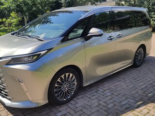 2024 Lexus LM 350h II, серый, 13900000 рублей, вид 1