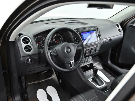 2015 Volkswagen Tiguan I Рестайлинг, коричневый, 1405000 рублей, вид 5