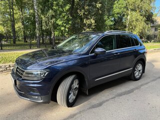 2017 Volkswagen Tiguan II, синий, 2550000 рублей, вид 3